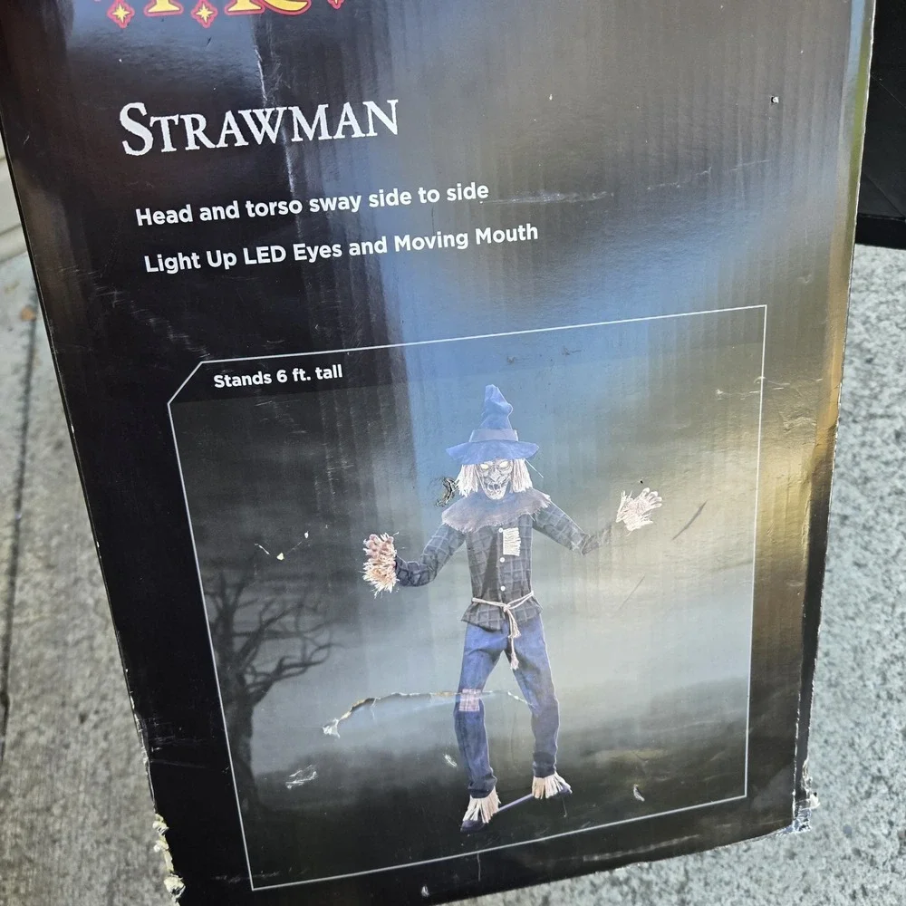 Spirit Halloween Strawman Scarecrow animated Talking prop W Box 6.6ft Eyes Light